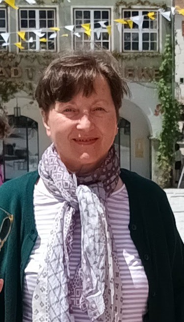 2.-Foto-Dr.-phil.-Gerlinde-Kraus